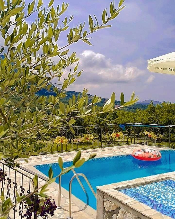 Apartmani Dumezic Бар Номер фото